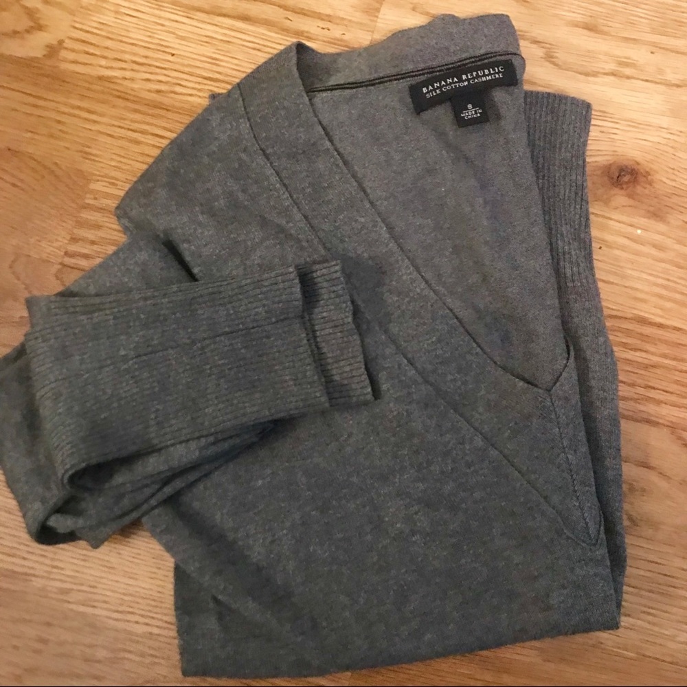 Banana Republic Cashmere Blend Sweater